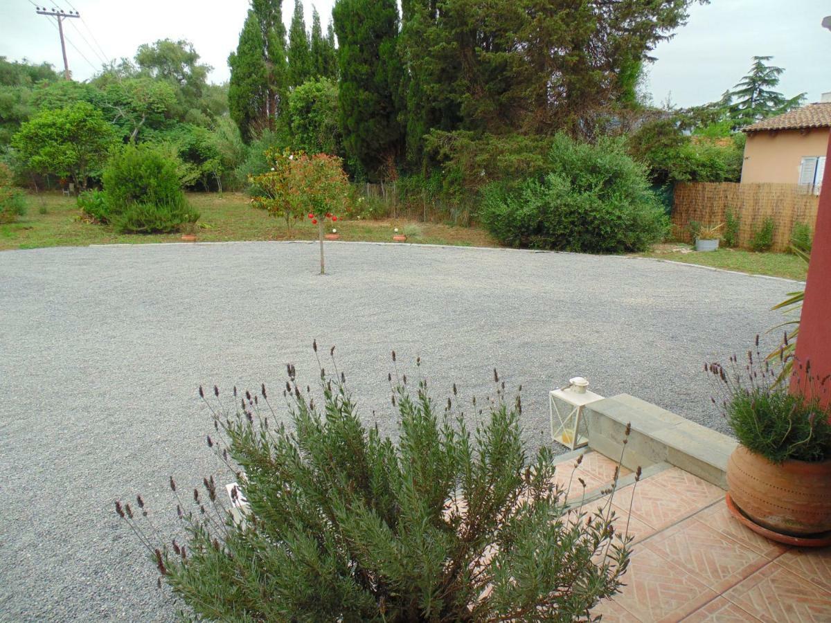 Birdsing Cottage Dassia (Corfu) Exterior foto